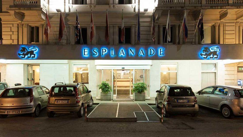 Hotel Esplanade Pescara Bagian luar foto