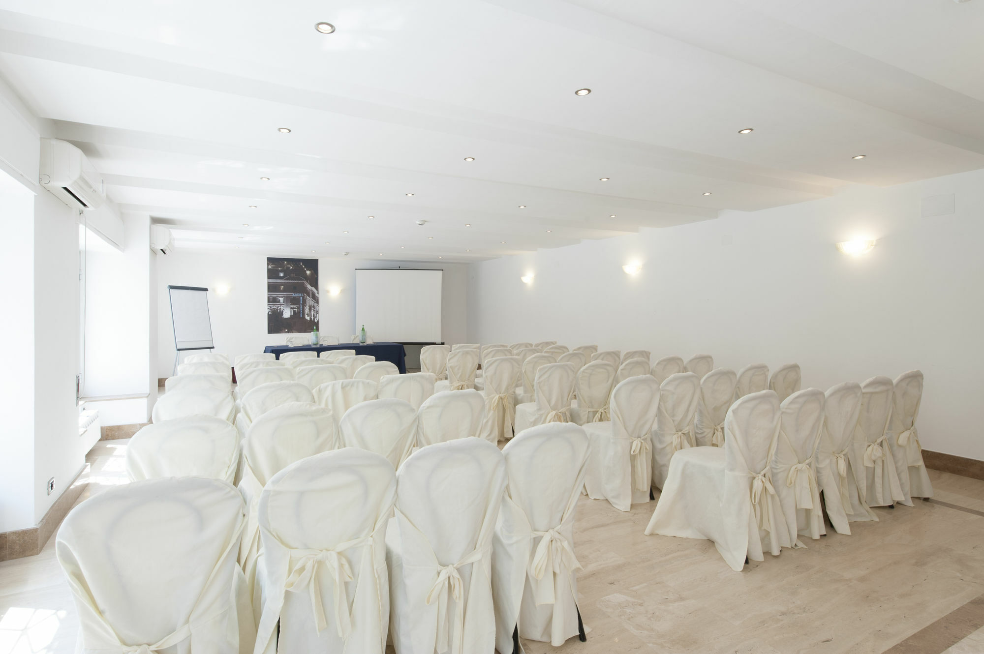 Hotel Esplanade Pescara Bagian luar foto